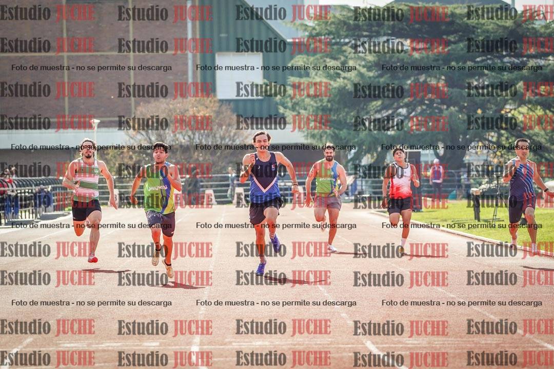Fotos de los 200 m llanos de varones