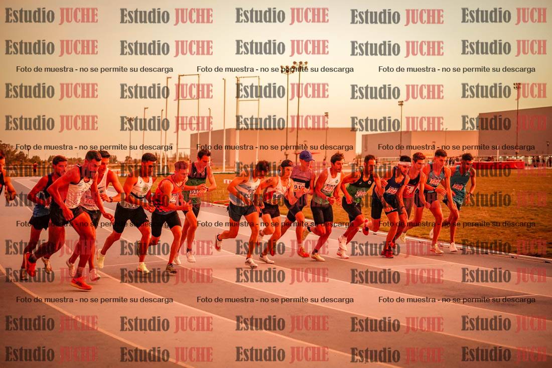 Fotos de los 3000 m llanos de varones