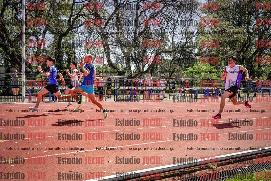 Fotos de los 100 m llanos de varones