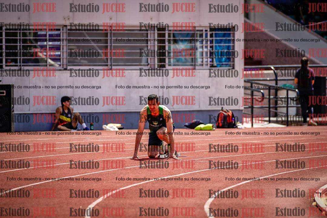 Fotos de los 400 m llanos de varones