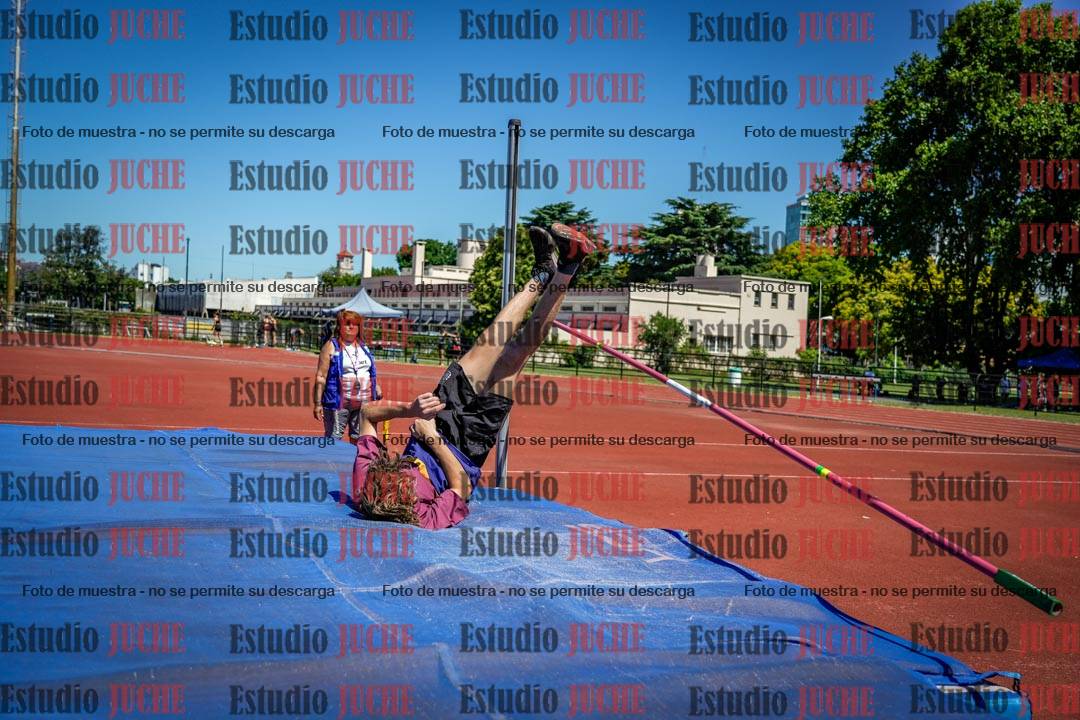 Fotos del salto en alto de varones