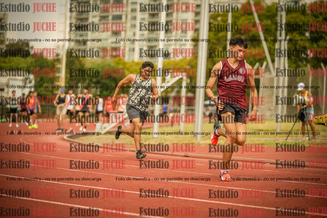 Fotos de los 200 m llanos de varones