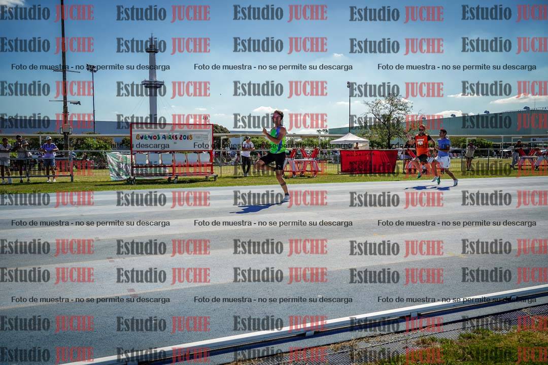 Fotos de los 100 m llanos de varones