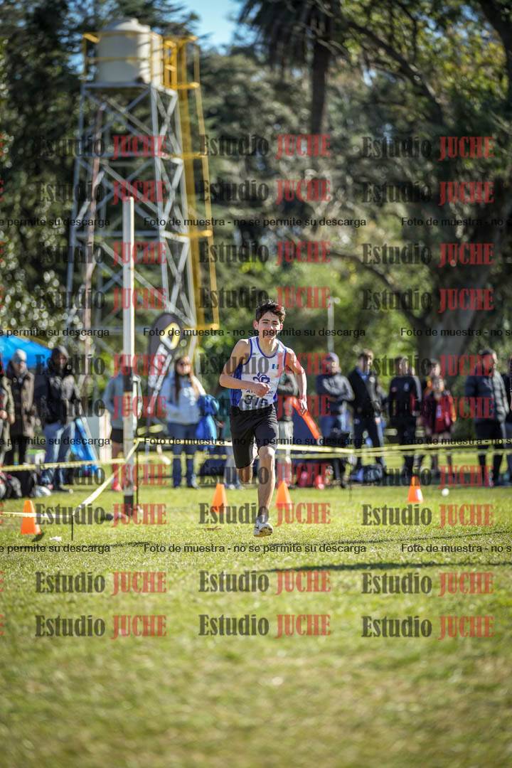 Fotos de la llegada del cross de 2000 m