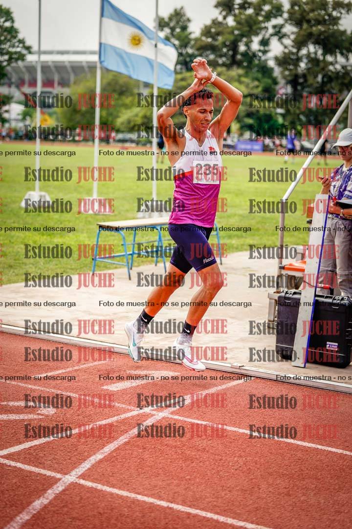 Fotos de los 3000 m llanos de varones