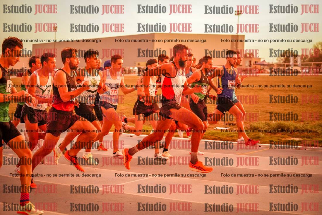 Fotos de los 3000 m llanos de varones