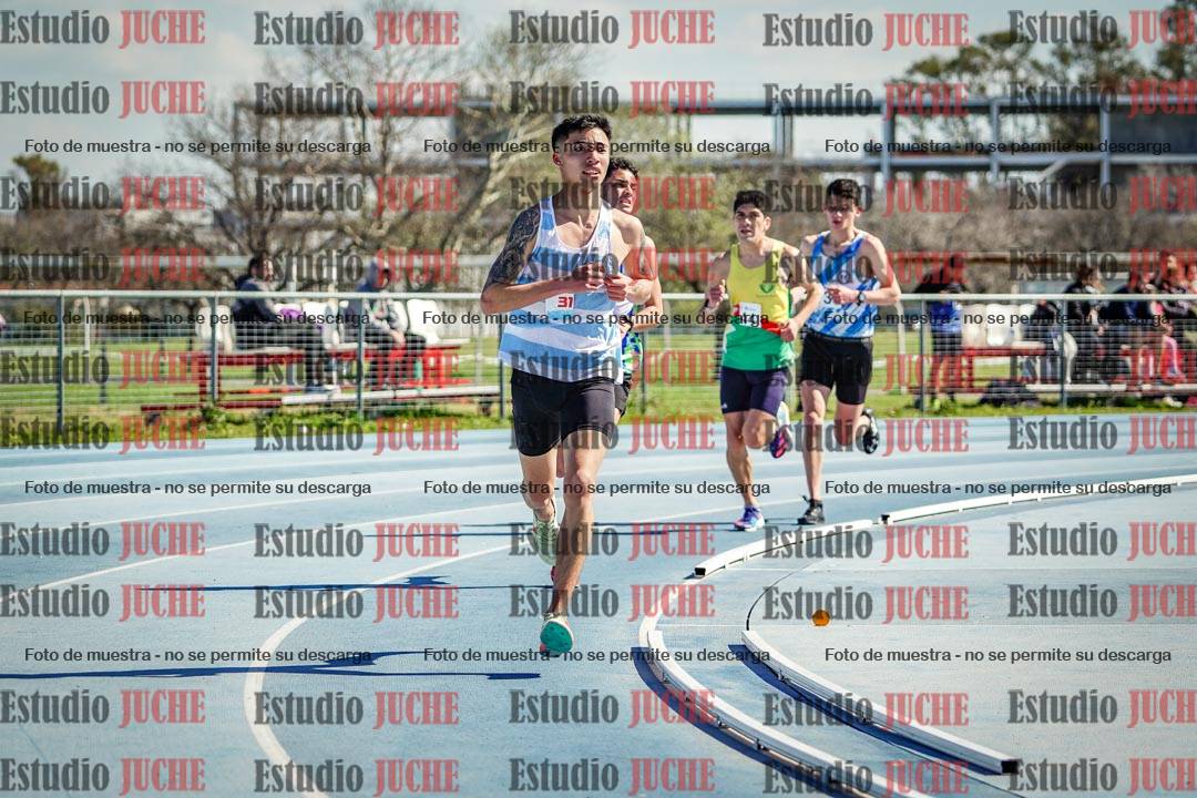 Fotos de los 5000 m llanos de mujeres y varones