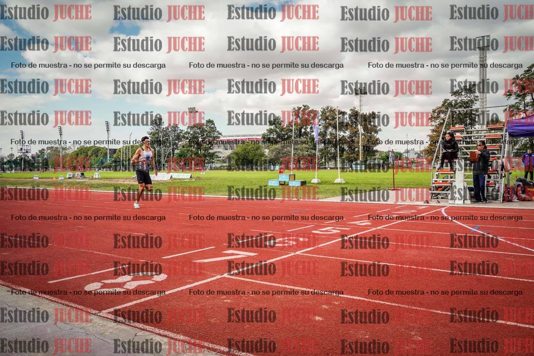 Fotos de los 400 m llanos de varones