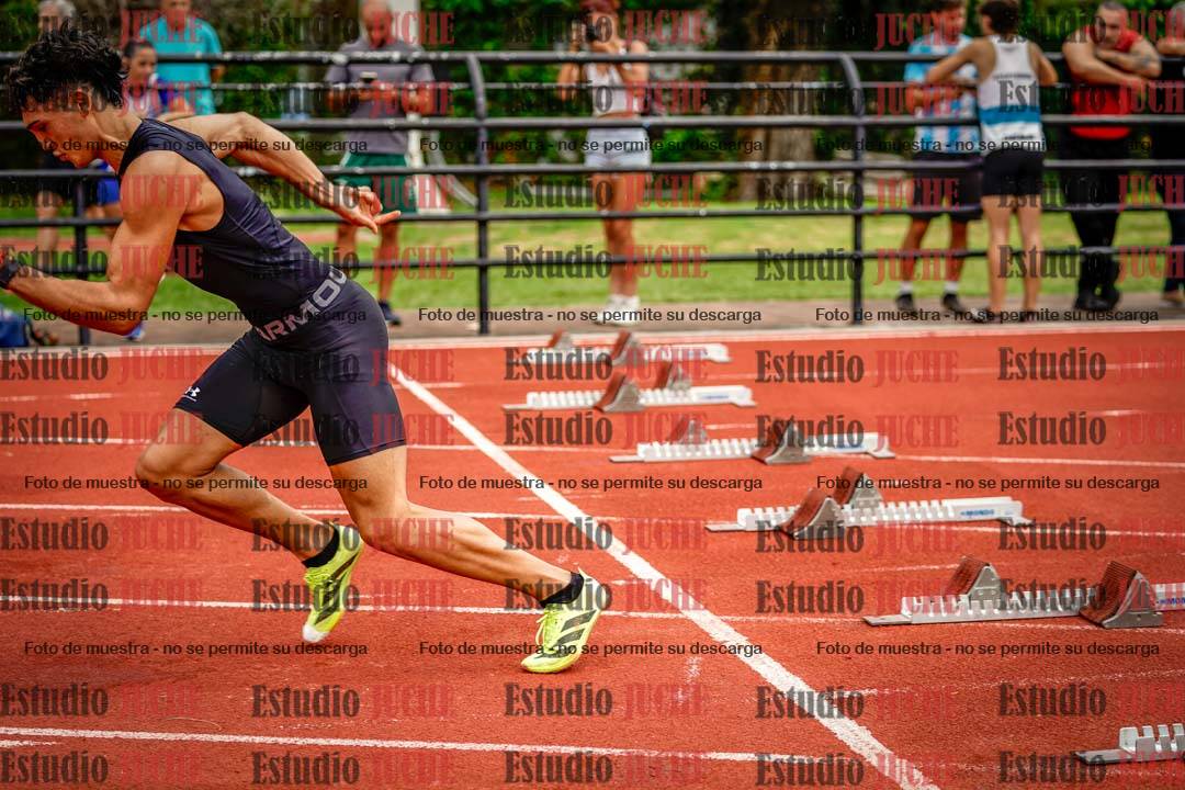 Fotos de los 100 m llanos de varones