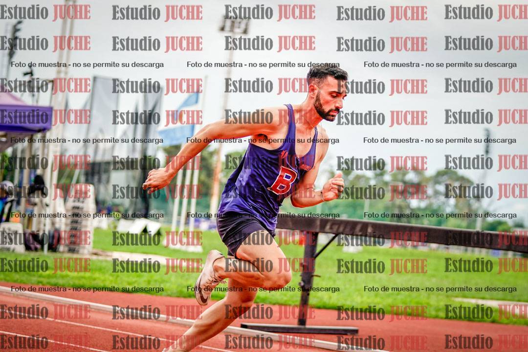 Fotos de los 400 m con vallas de varones
