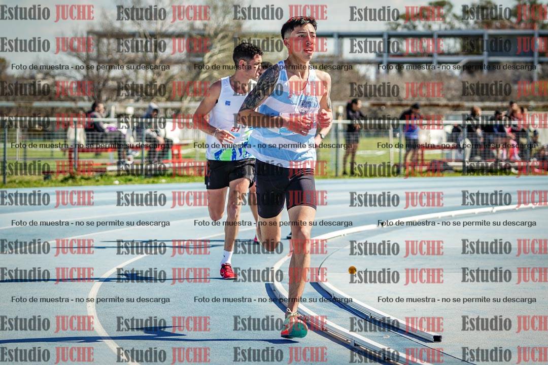 Fotos de los 5000 m llanos de mujeres y varones