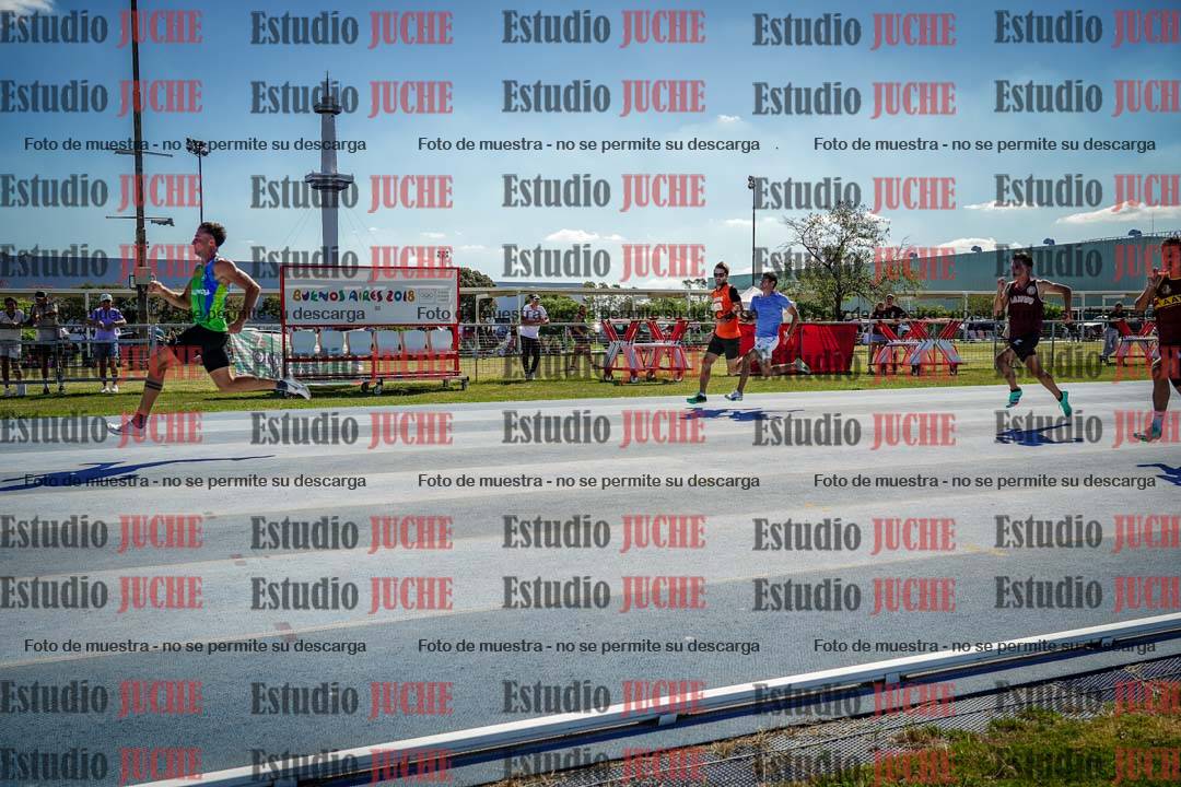 Fotos de los 100 m llanos de varones