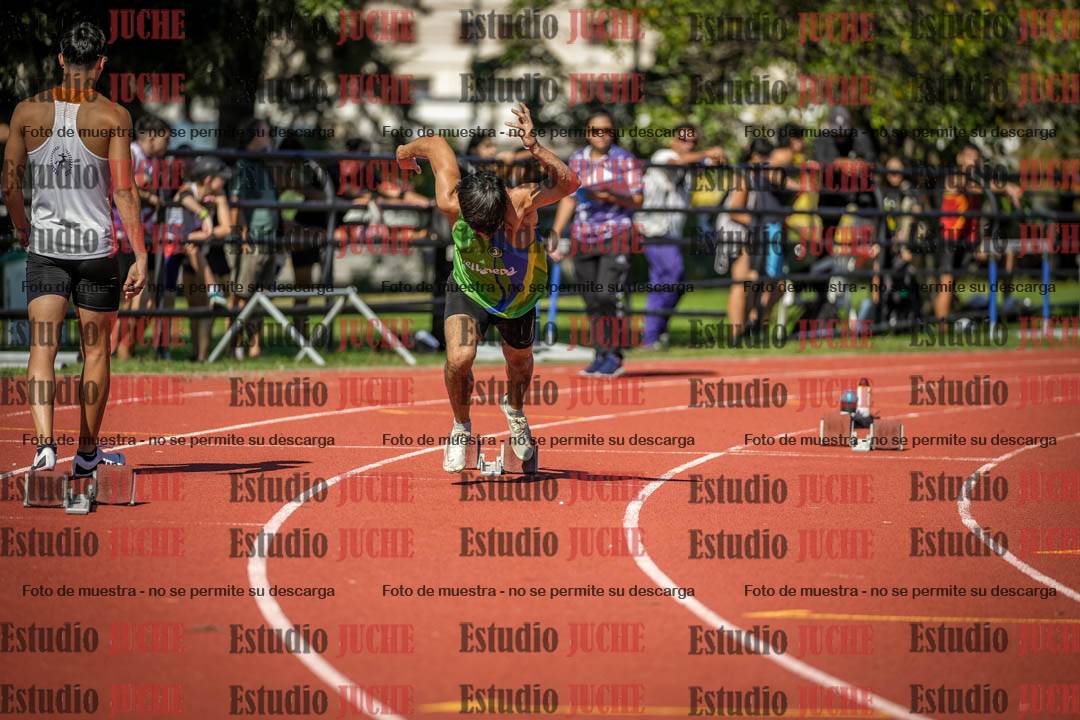 Fotos de los 200 m llanos de varones