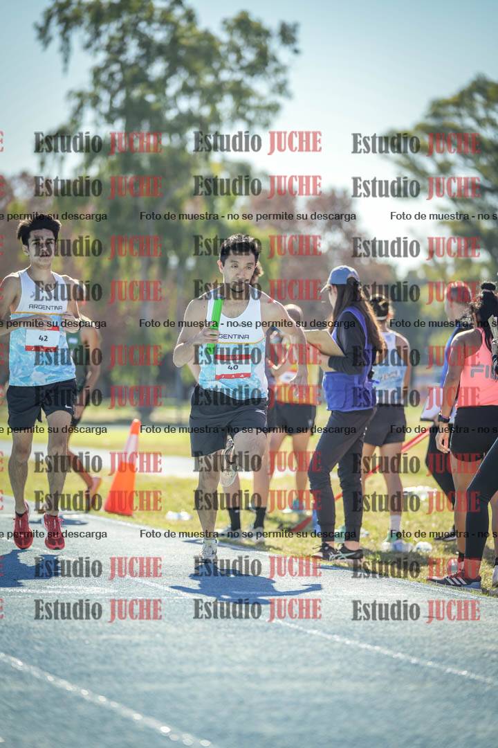 Fotos durante los relevos