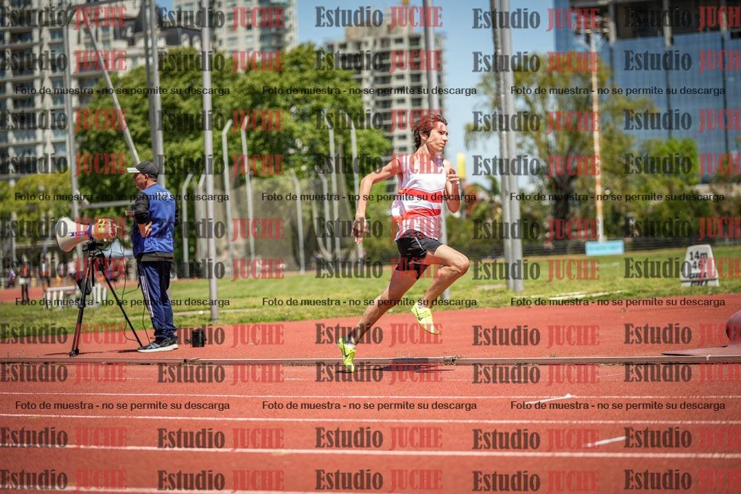Fotos de los 200 m llanos de varones