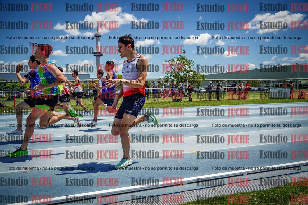 Fotos de los 100 m llanos de varones