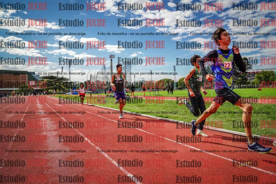 Fotos de los 600 m llanos de varones