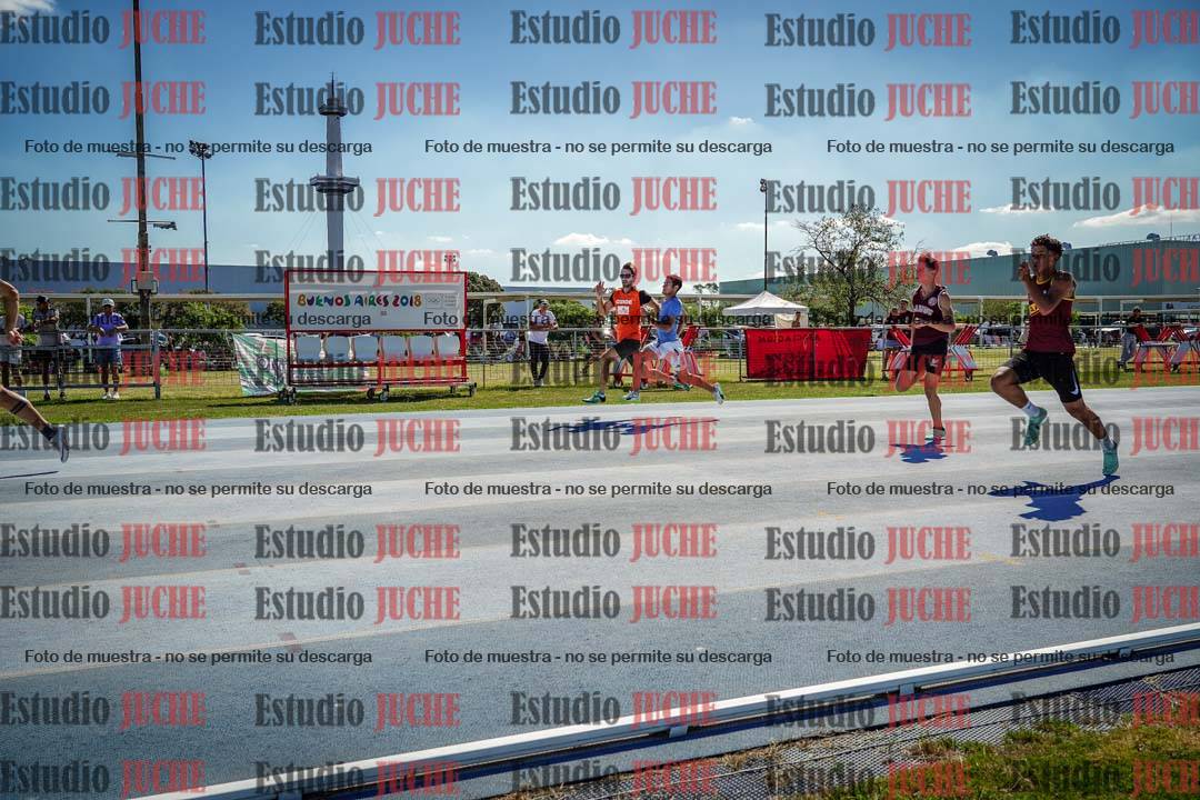 Fotos de los 100 m llanos de varones
