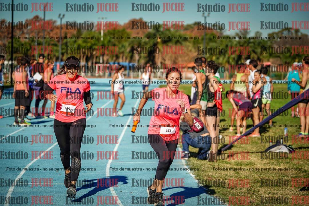 Fotos durante los relevos