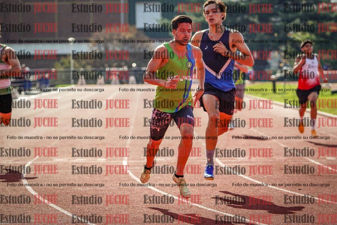 Fotos de los 200 m llanos de varones