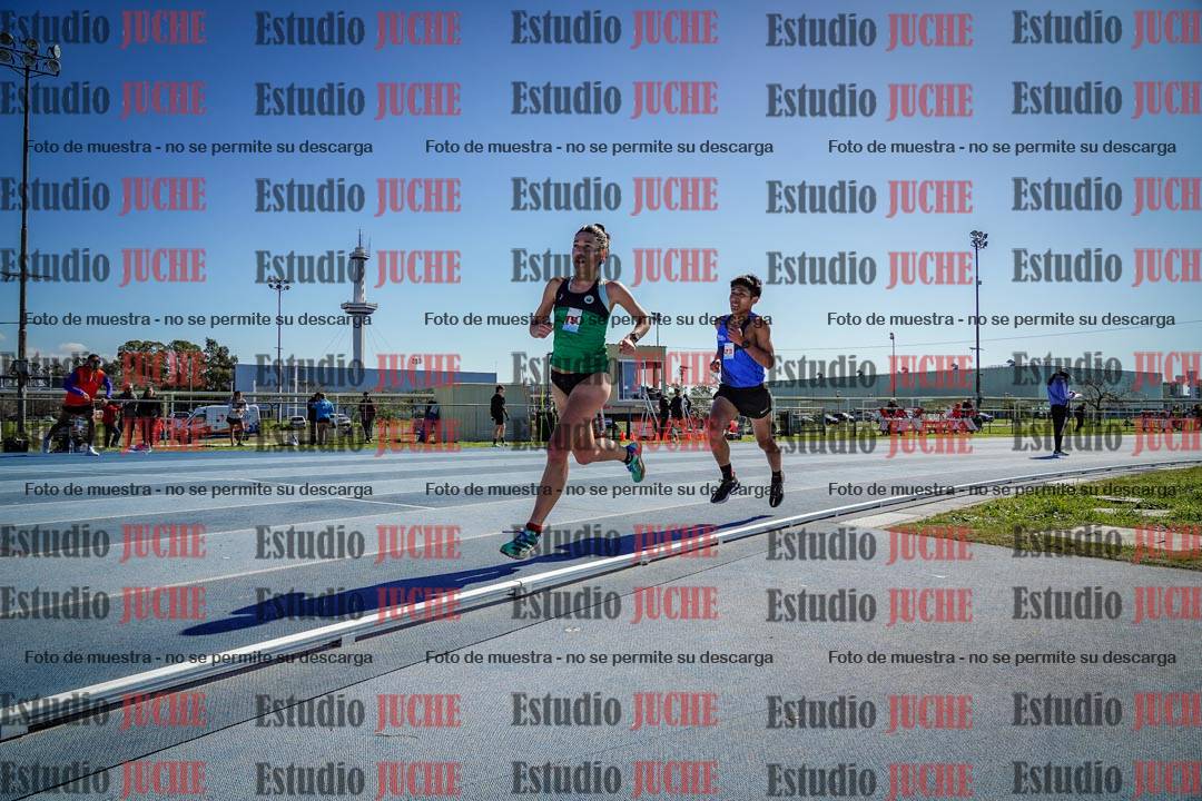 Fotos de los 5000 m llanos de mujeres y varones