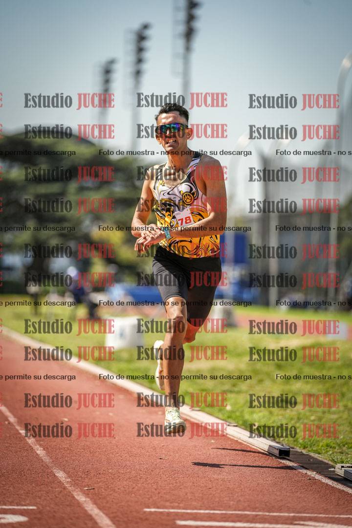 Fotos de los 1500 m llanos de varones