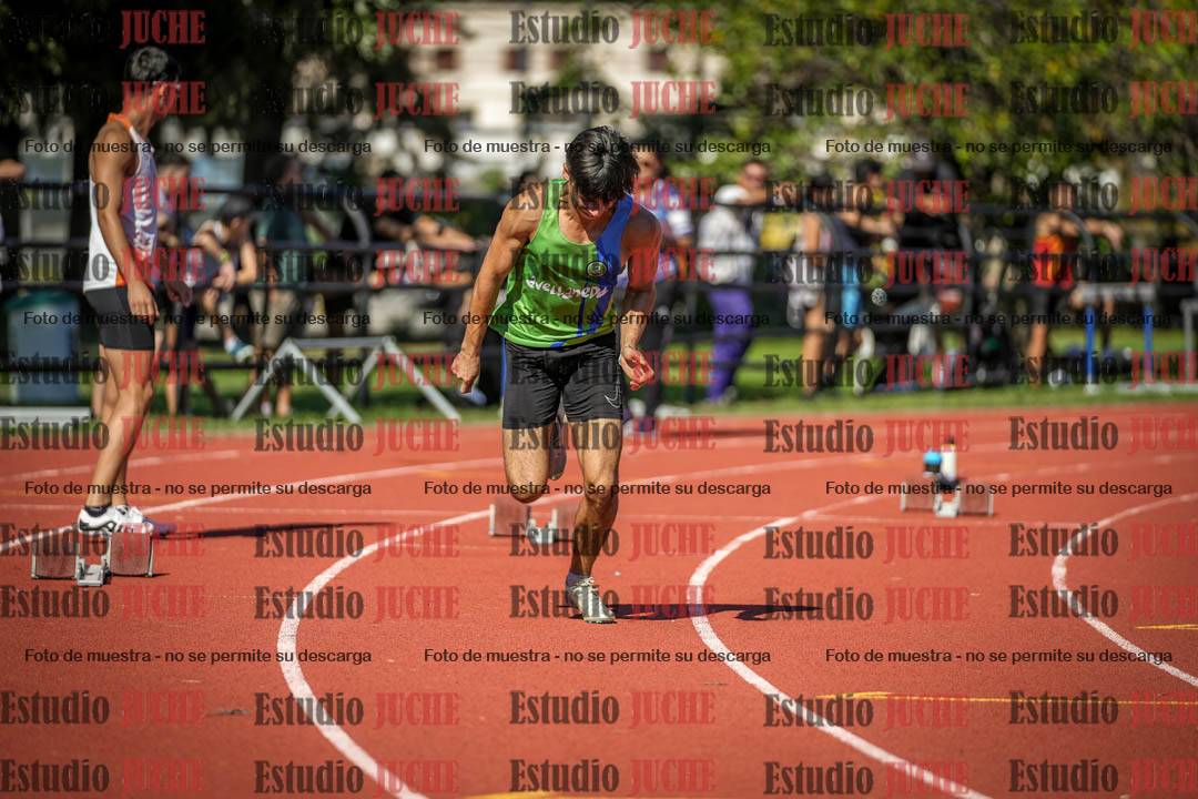 Fotos de los 200 m llanos de varones