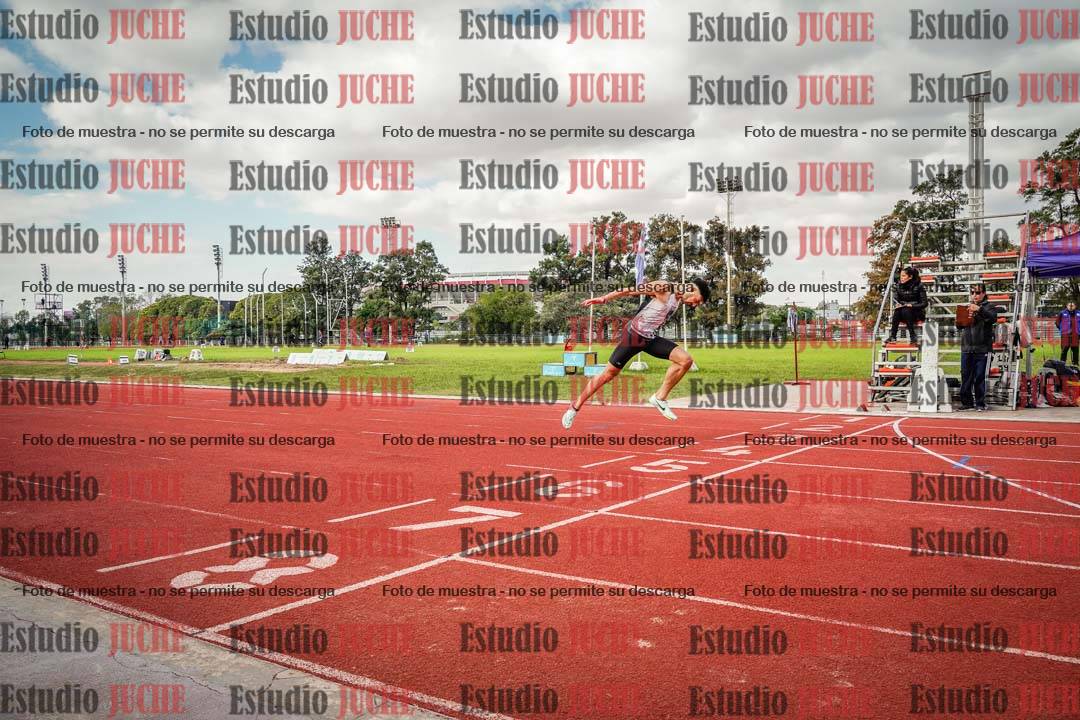 Fotos de los 400 m llanos de varones