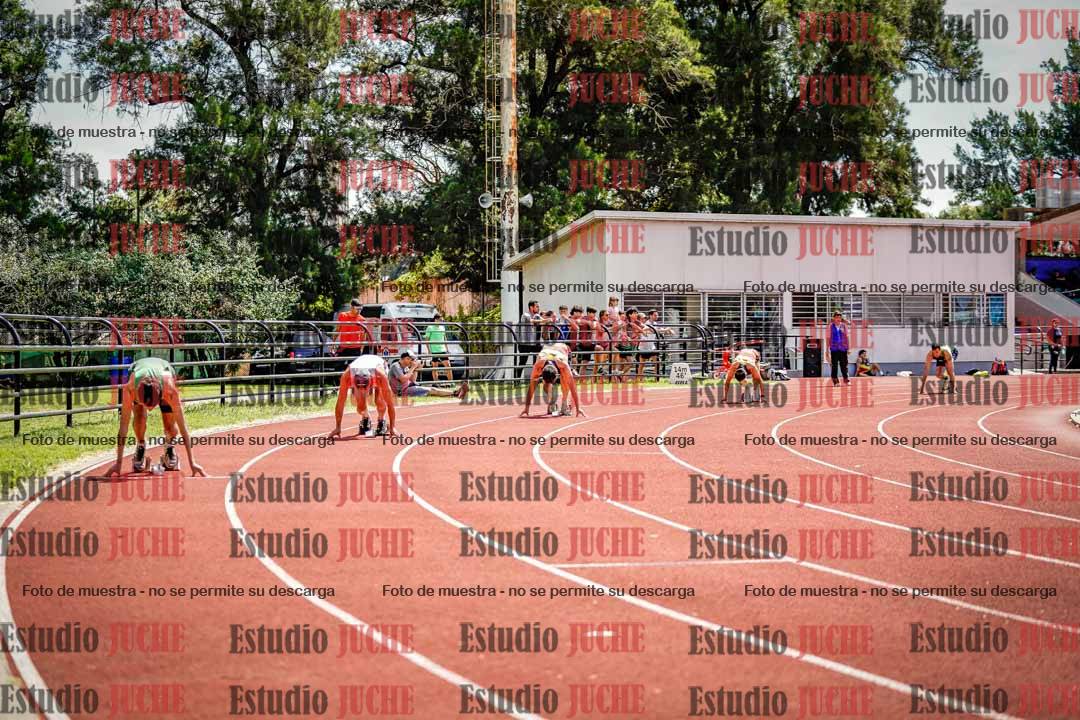 Fotos de los 400 m llanos de varones