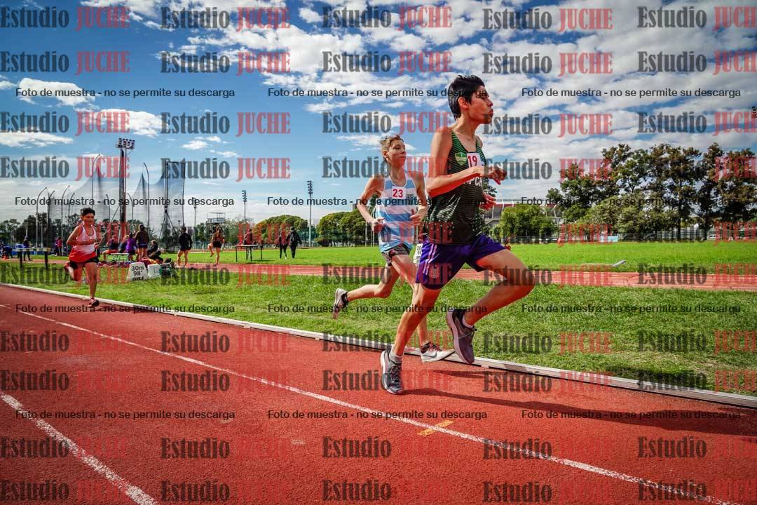 Fotos de los 600 m llanos de varones