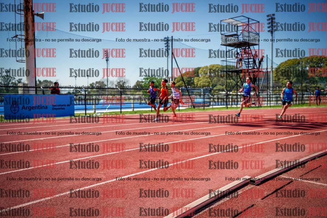 Fotos de los 200 m llanos de varones
