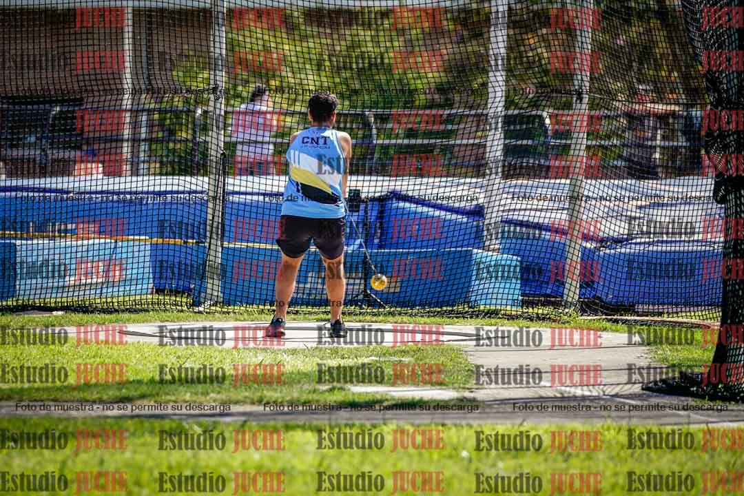 Fotos del lanzamiento de martillo de varones
