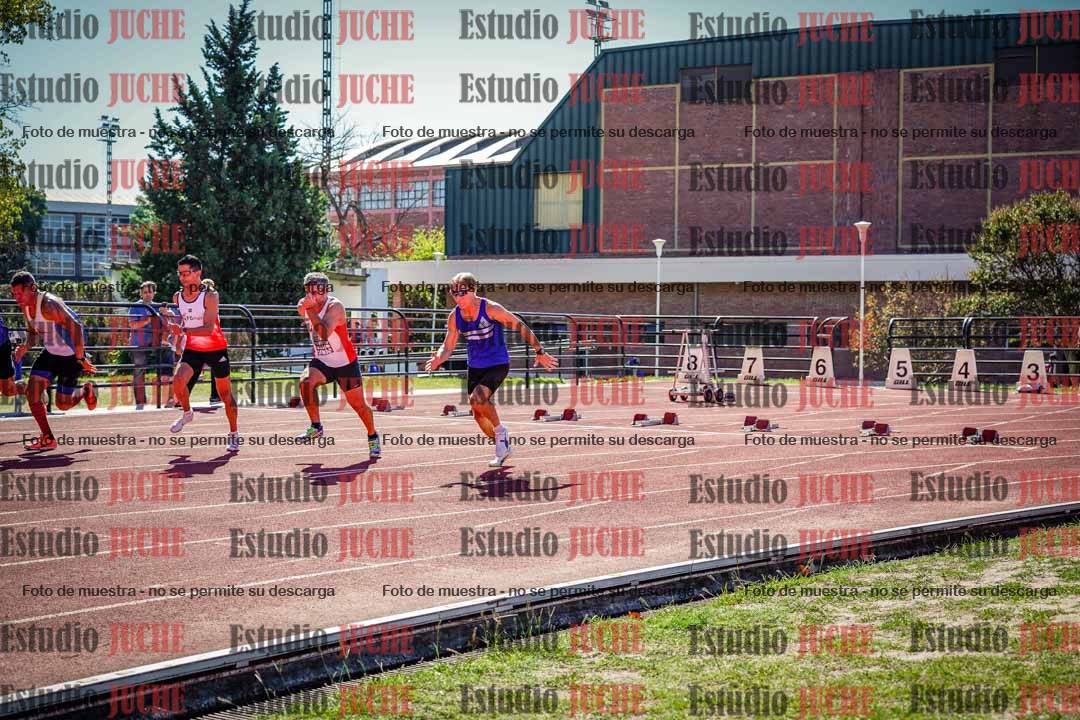 Fotos de los 100 m llanos de varones