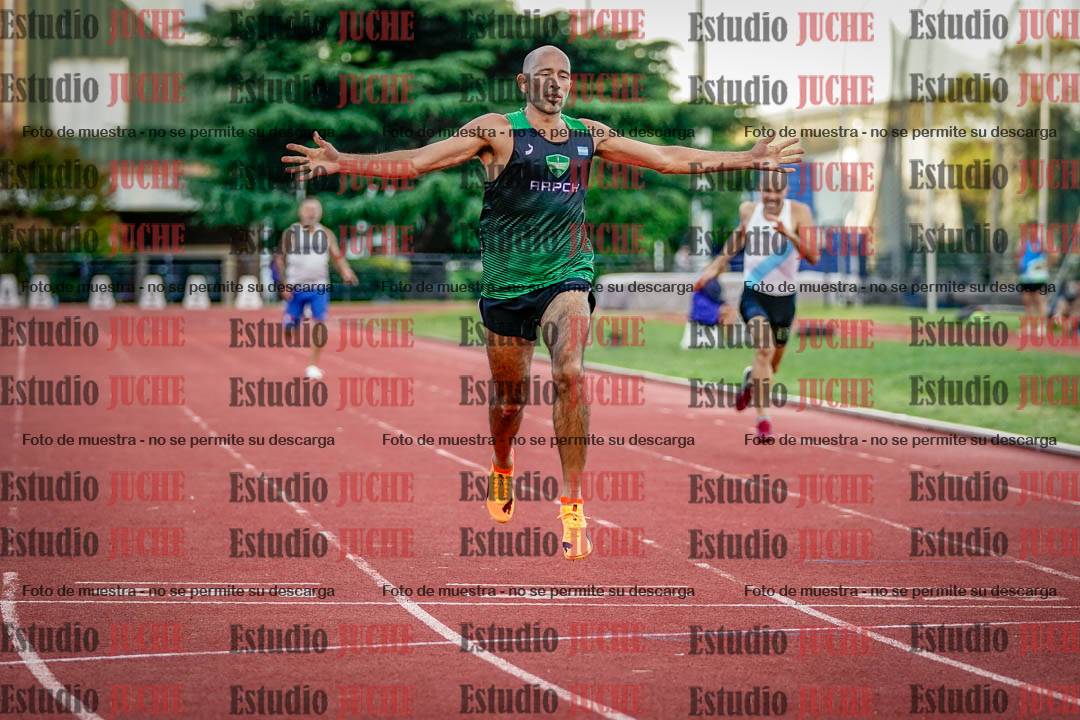 Fotos de los 400 m llanos de varones