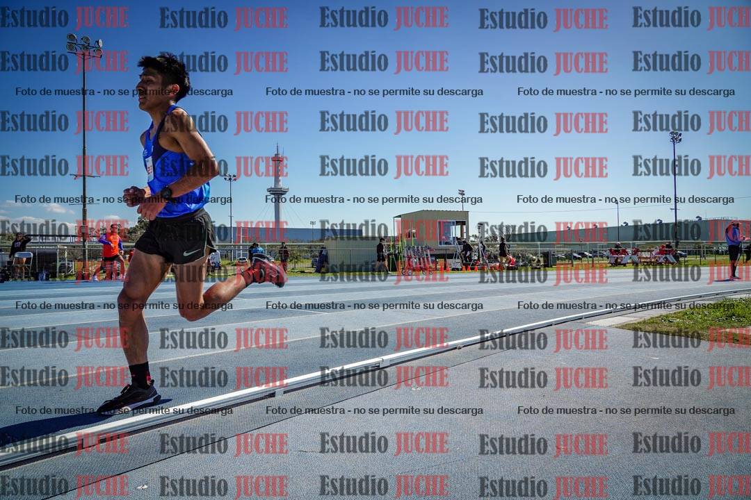 Fotos de los 5000 m llanos de mujeres y varones