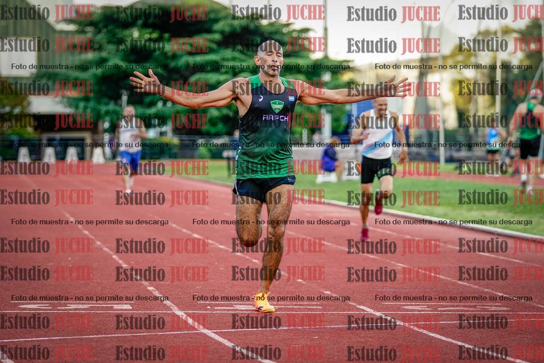 Fotos de los 400 m llanos de varones