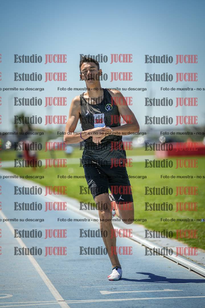 Fotos de los 800 m llanos de varones