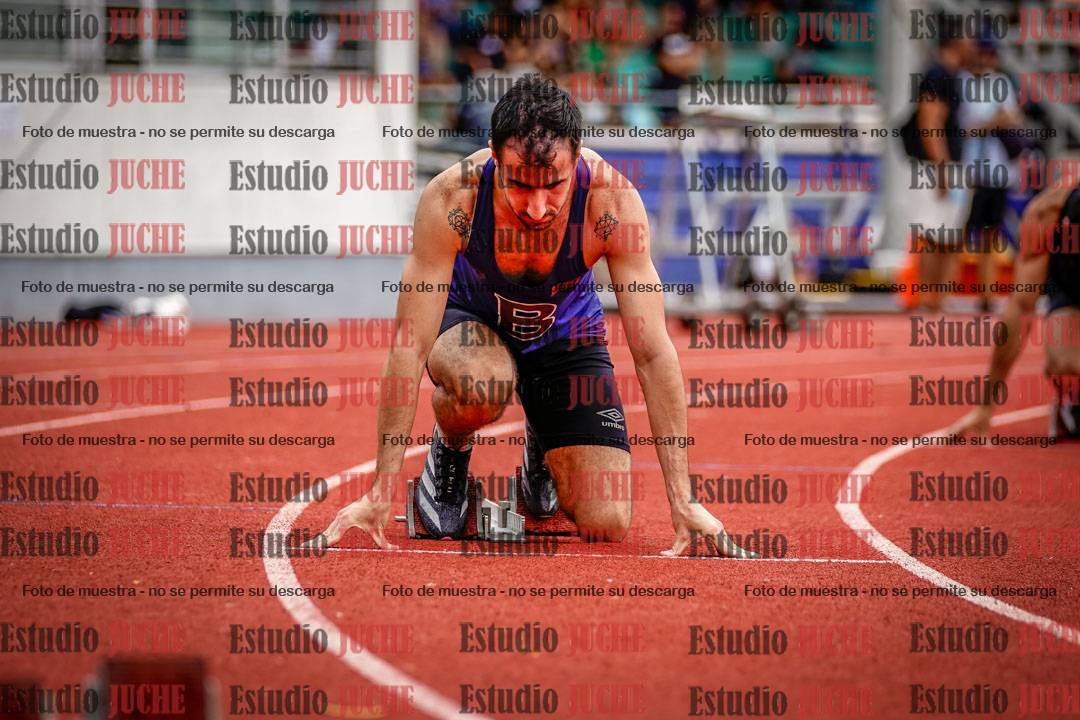 Fotos de los 400 m con vallas de varones