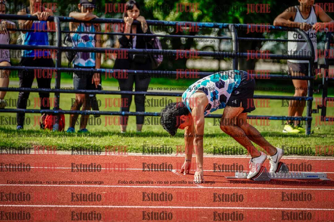 Fotos de los 200 m llanos de varones