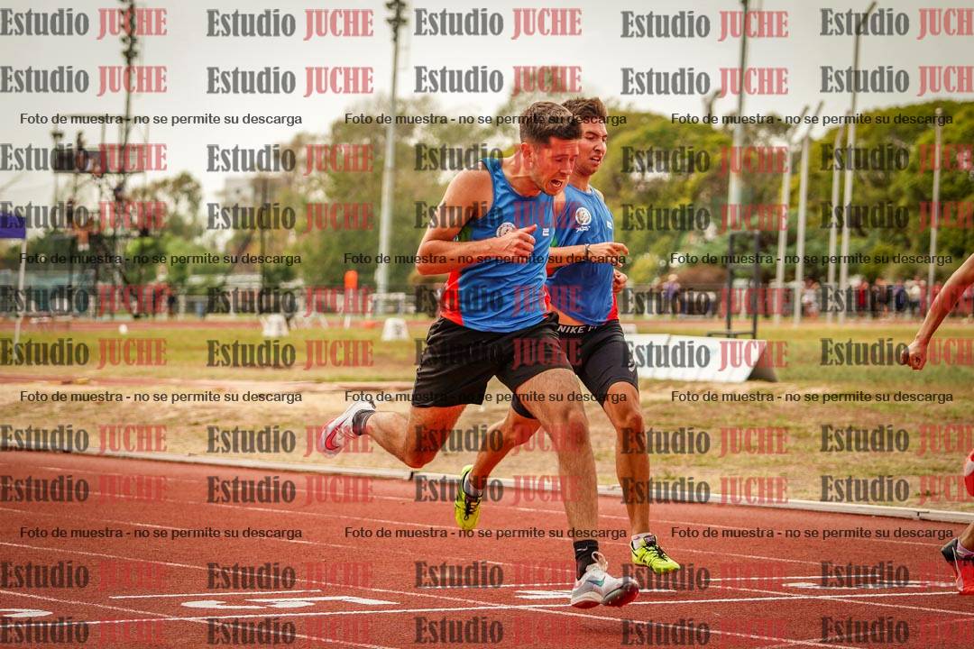 Fotos de los 200 m llanos de varones