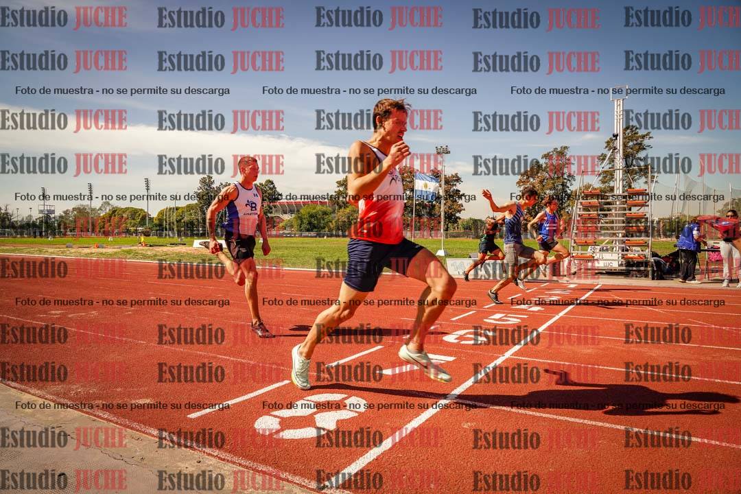 Fotos de los 100 m llanos de varones