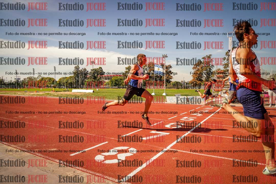 Fotos de los 100 m llanos de varones