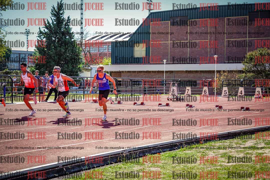 Fotos de los 100 m llanos de varones