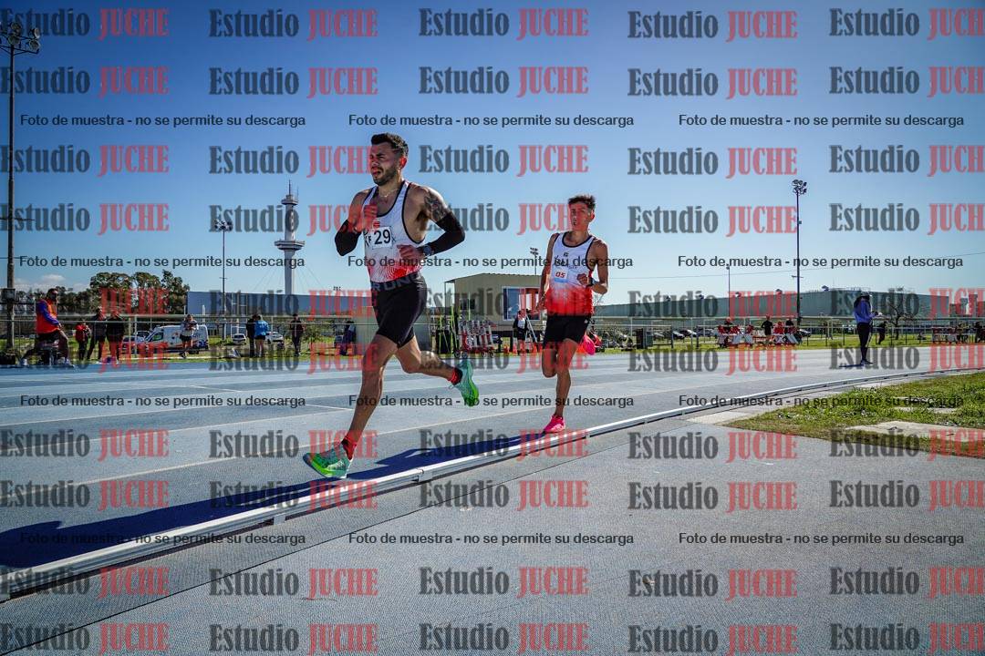 Fotos de los 5000 m llanos de mujeres y varones