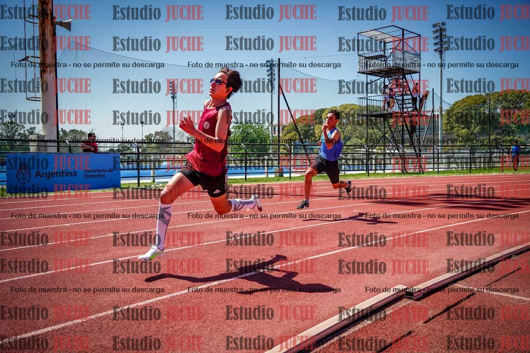Fotos de los 200 m llanos de varones