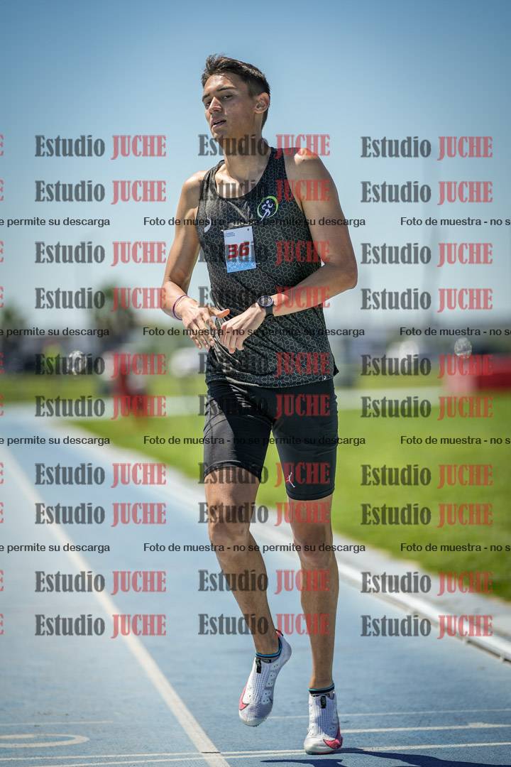 Fotos de los 800 m llanos de varones