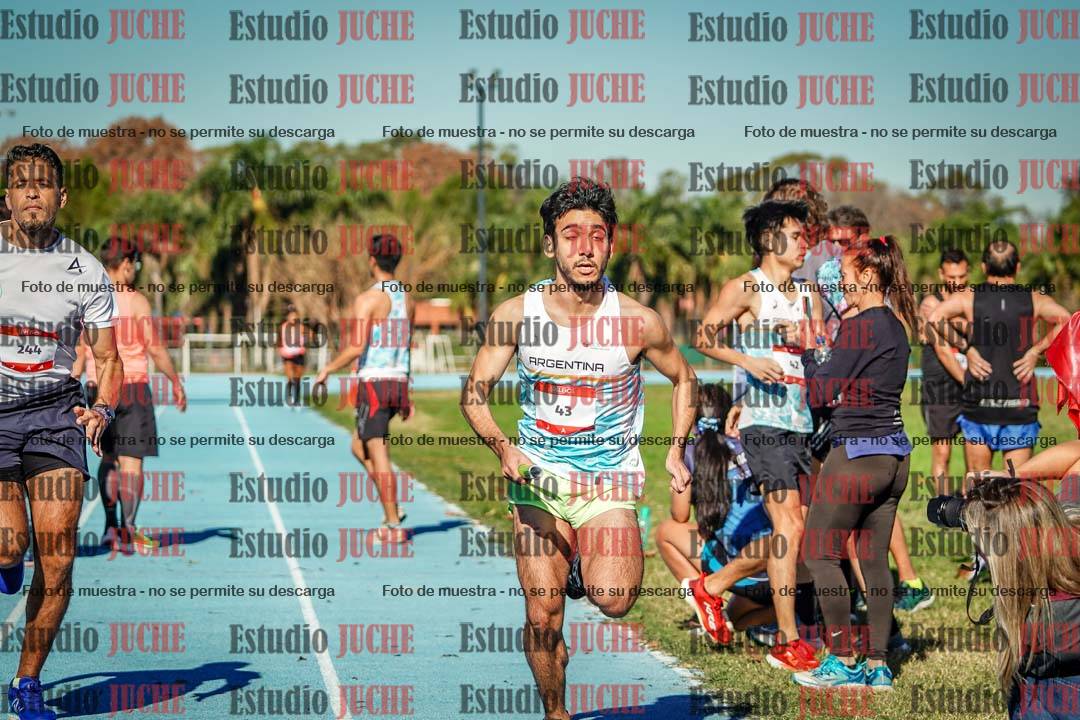 Fotos durante los relevos