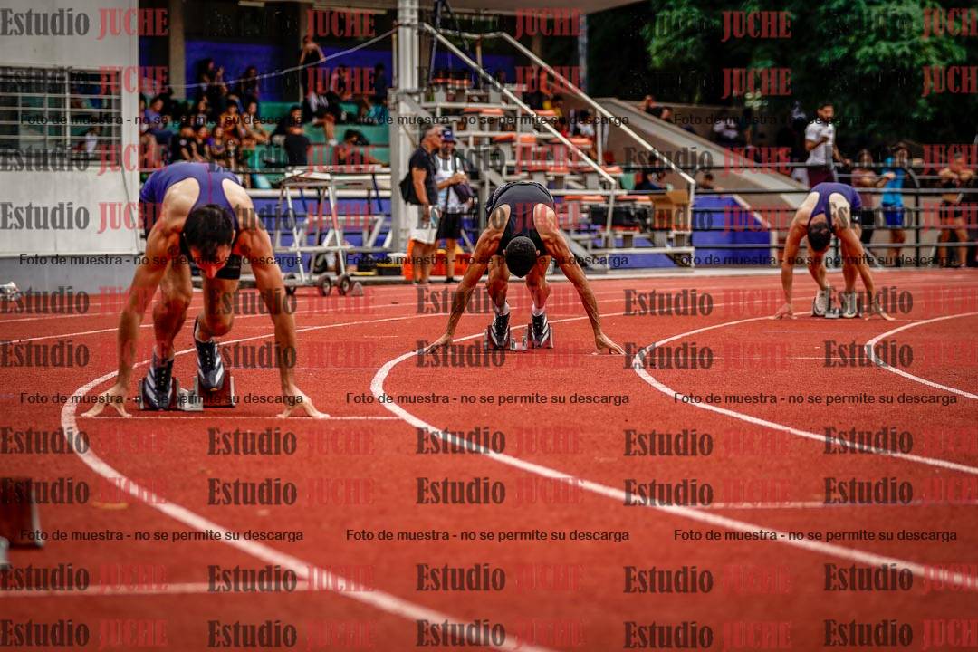 Fotos de los 400 m con vallas de varones
