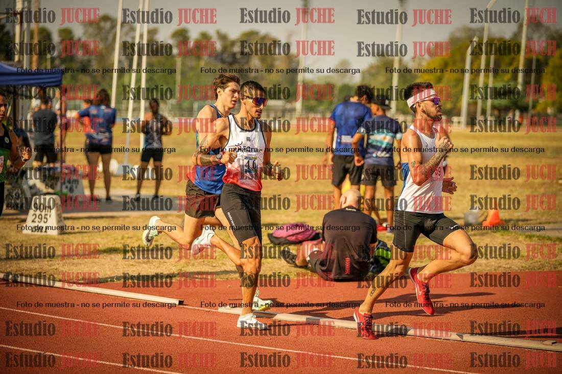 Fotos de los 1500 m llanos de varones