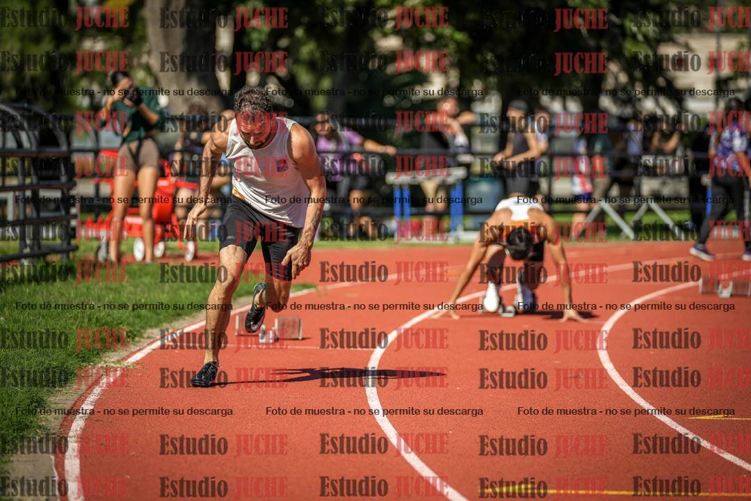 Fotos de los 200 m llanos de varones